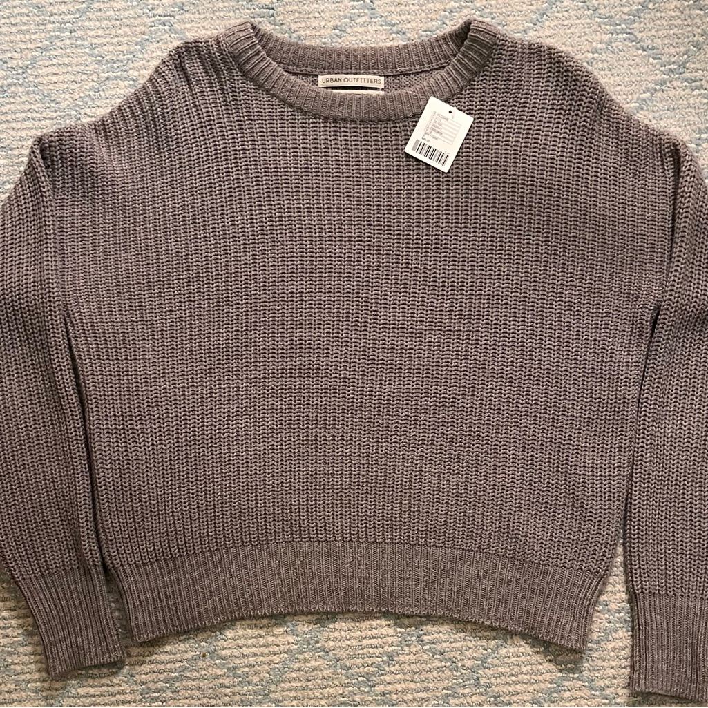 New With Tags Urban Outfitters Sweater!! Women’s Size Small. Grey Knitted.